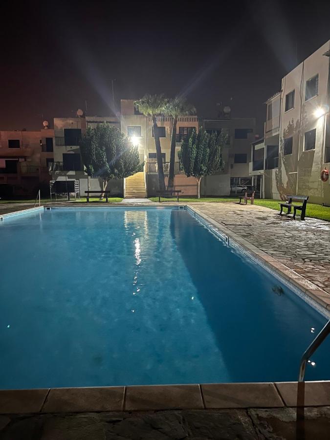 Taniandres Apartments Paralimni Exteriér fotografie