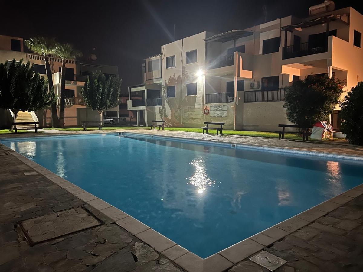 Taniandres Apartments Paralimni Exteriér fotografie