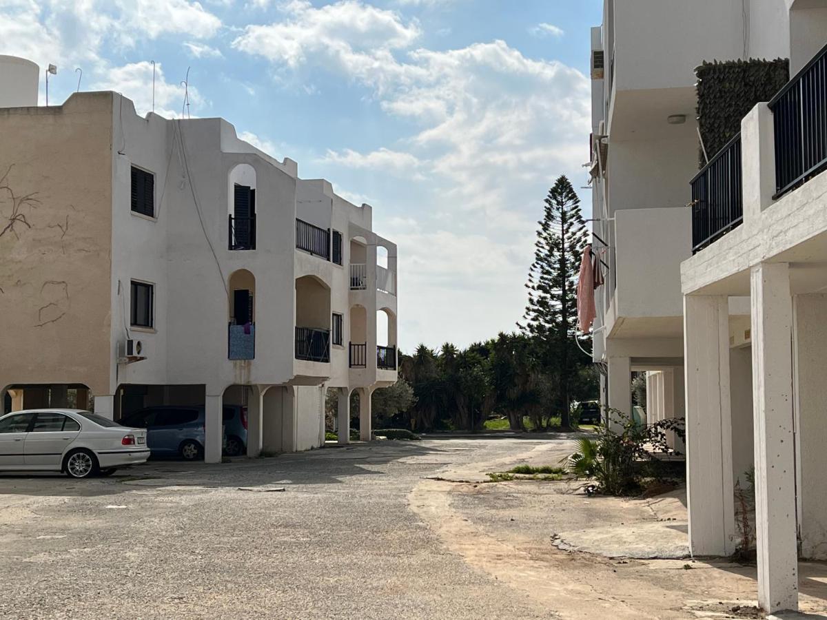 Taniandres Apartments Paralimni Exteriér fotografie