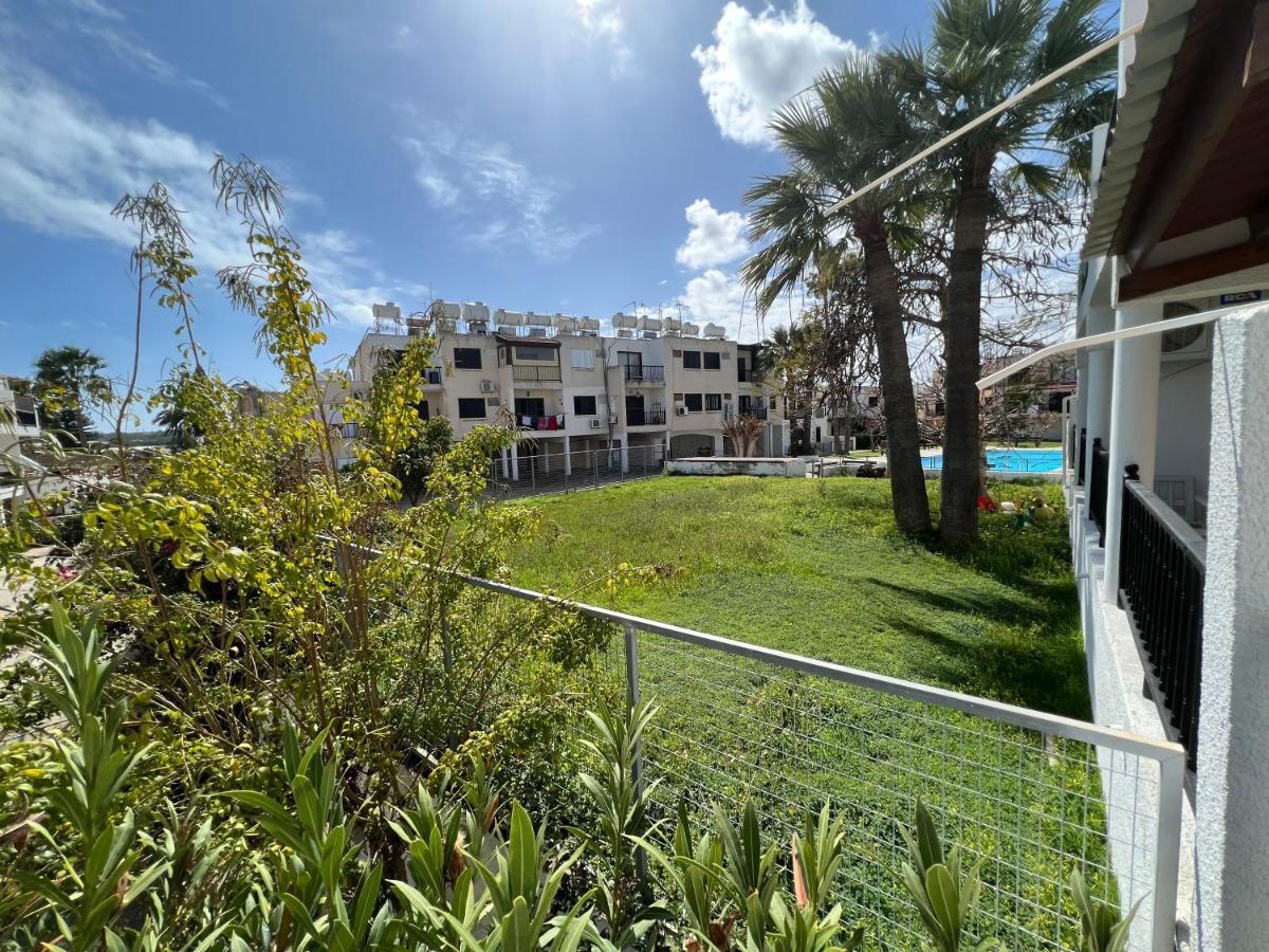 Taniandres Apartments Paralimni Exteriér fotografie